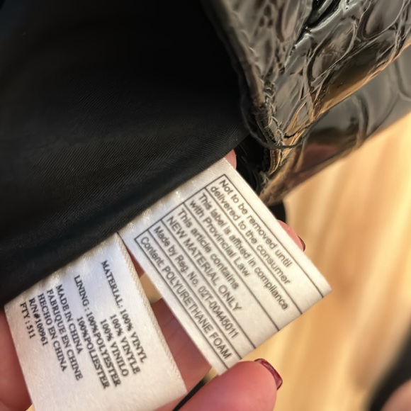 - US Polo Assn black patent vinyl bag - Picture 8 of 11